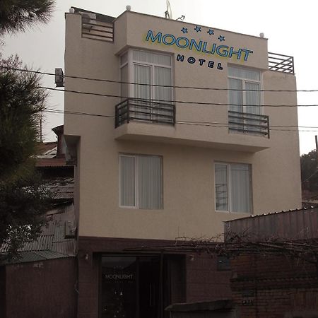Moon Light Hotel Tbilisi Exteriör bild